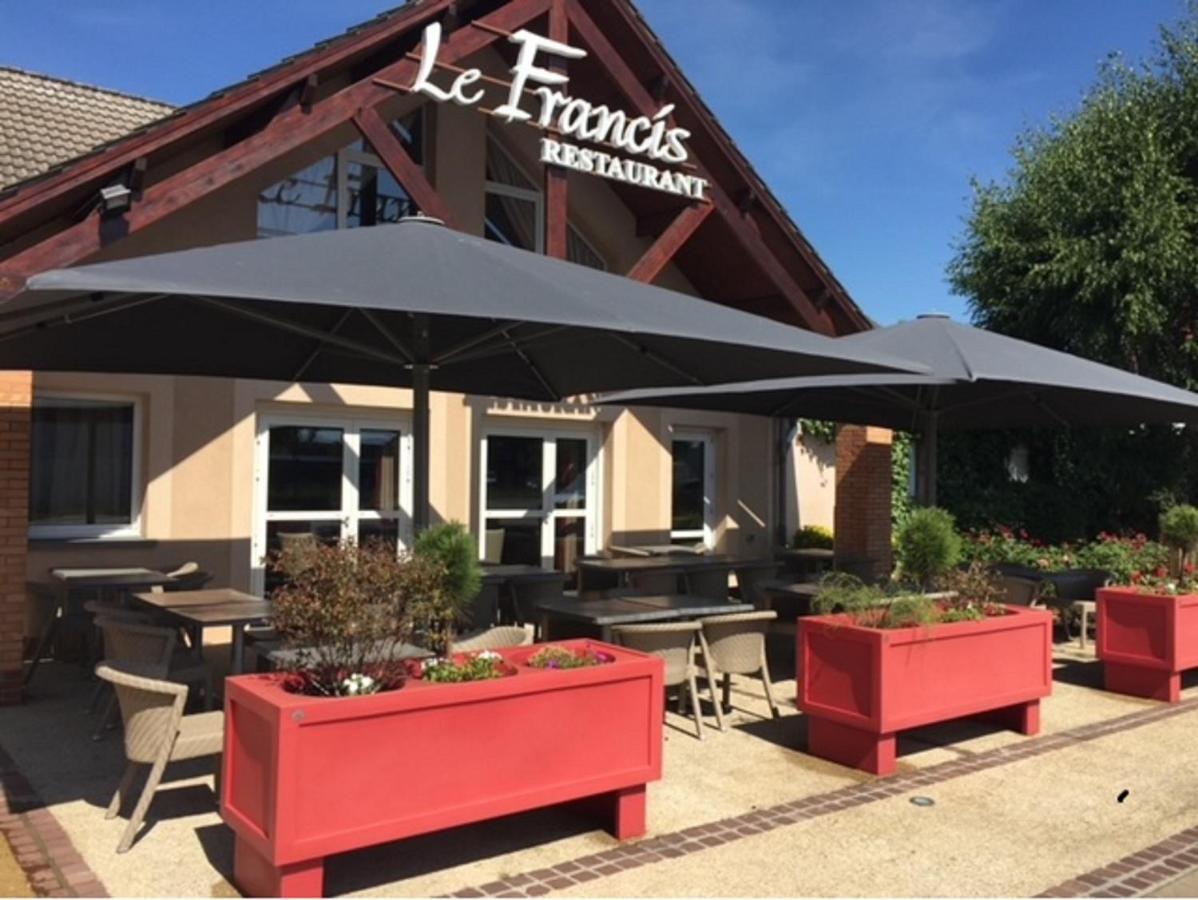 Logis Hotel L'Oree De Chartres - Barjouville Luaran gambar