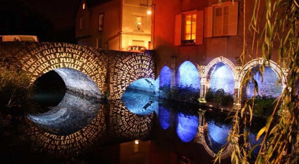 Logis Hotel L'Oree De Chartres - Barjouville Luaran gambar