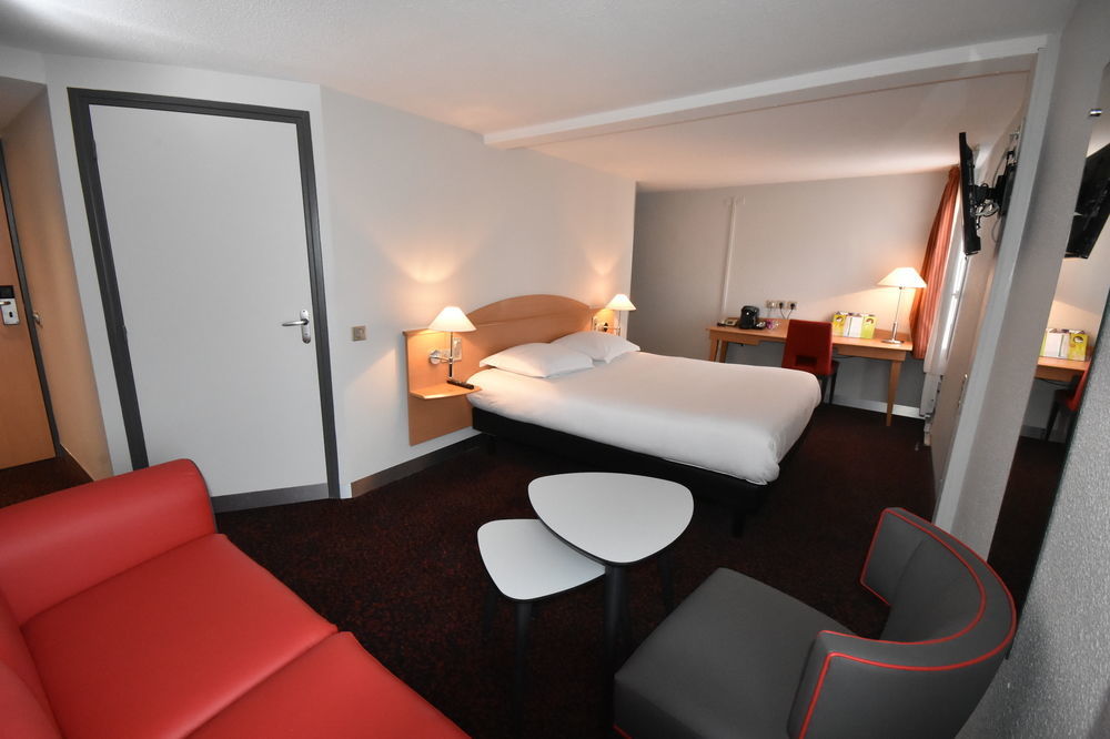 Logis Hotel L'Oree De Chartres - Barjouville Luaran gambar